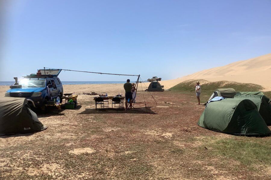 Deserto com Camping