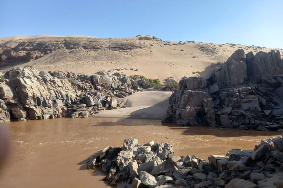 Piambo – Praia & Piscinas Naturais